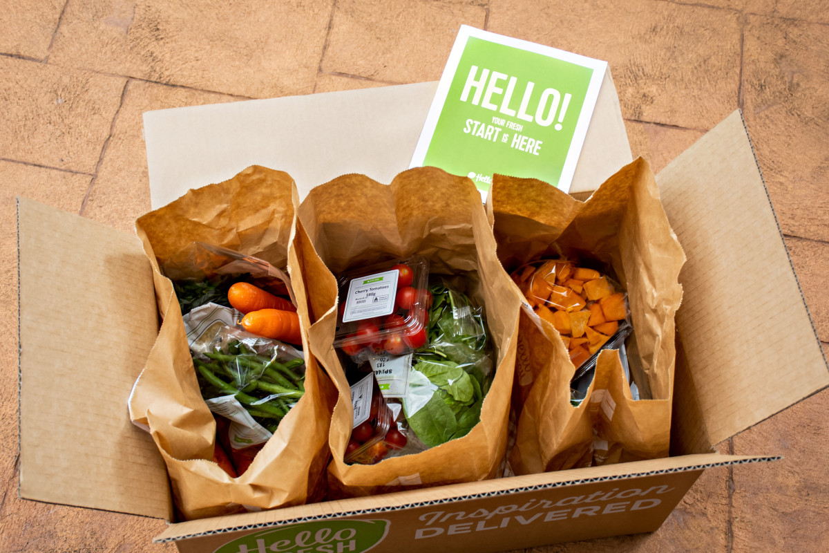 hello-fresh-meal-kits-in-a-cardboard-box-2022-11-15-14-04-05-utc